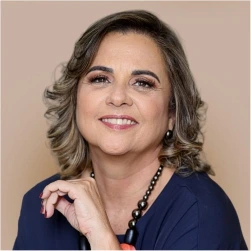 Solange Corrêa
